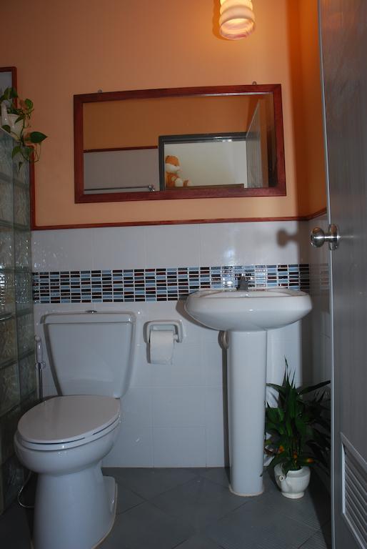 Hotel Bann Pin Kaew Chiang Rai Habitación foto